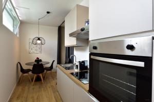 BARI SUITE APARTMENTS - Modern House