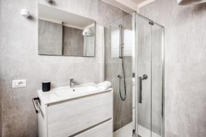 Hostmate - Milano - Imperias Pearl - Romolo IULM