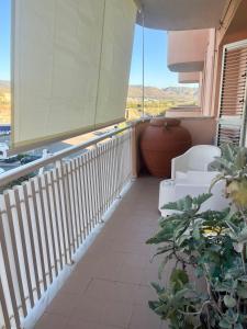 Casa Guttuso Modern Apartment - Parking & Airport Area