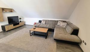 Apartment Cedar Zagreb Airport - Velika Gorica