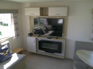 Kingfisher New Horizon KF II 8 Berth, heated, Close to site entrance