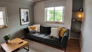 Auszeit & Natur - ländliche Fachwerkhaushälfte