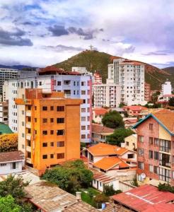 Monoambiente en pleno paseo del Prado piso 7 depto 11