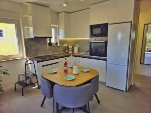 Penthouse apartment Draga Sky in Mošćenička Draga with free parking, one balcony and one terrace