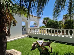 Villa con piscina cerca de Puerto Blanco