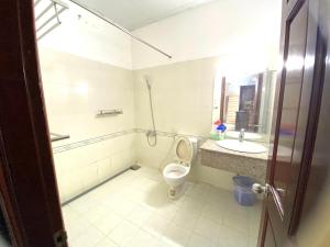 Đông Vương Hotel