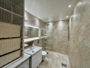 Next to Old Town, Free Underground Parking, Peaceful Location