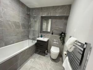 Gorgeous - 2BR - City Centre apt