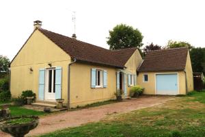 Maisons de vacances Le toucan : Maison 4 Chambres