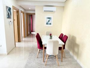 Douce escale vue sur piscine - Costa Beach bouznika