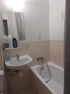 Варшава,центр,metro, апартаменти Roland 2 pokoje