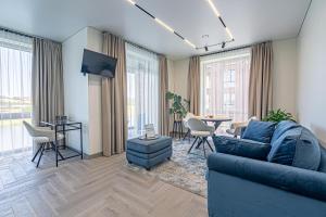 River View Apartment with free parking