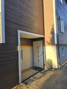 BRUNØST APARTMENT modern apartment close to city center with free parking