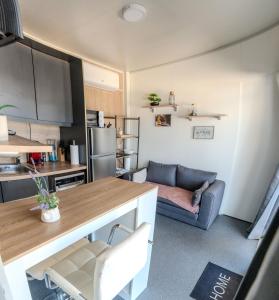 Sunset Hill Mobile home