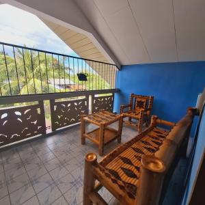 Dela-Chen Roadside Hostel