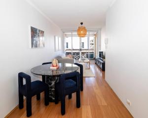 Bondi 2BR - Free Parking - Balcony - Superhost