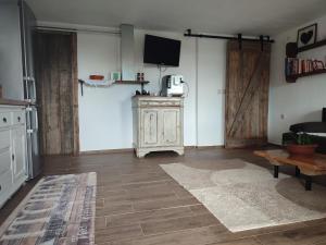 Sunny Karla apartment Dramlje 