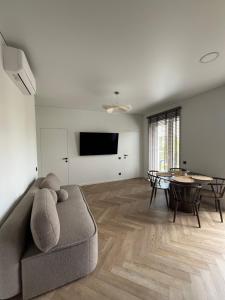 Apartamentai Kunigiškiuose