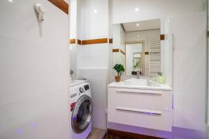 Appartements VISTA MARE AP4459 By Riviera Holiday Home : photos des chambres