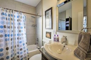 Phoenix Home Pool & String Lights