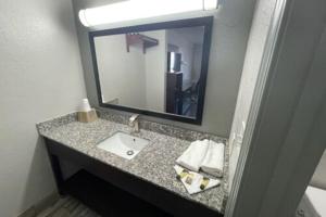 Deluxe Double Room room in Western Inn Marietta