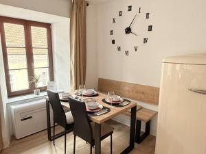 Apartments KrAnJ - City Studio Katka 