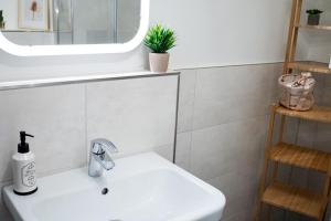 Flussblick am Töpferberg 1