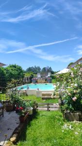 Maisons de vacances Jolie villa avec piscine dans le St emilionnais : photos des chambres