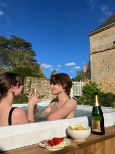 Maisons d'hotes Chambres d'hotes La Massonniere avec grand jardin - ideal familles, groupes et sejour nature - Sarthe : photos des chambres