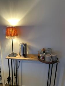 CHAMBRE COCOONING centre ville des Sables DOlonne quartier Gare Saint Michel située à 1 kilomètre du remblai