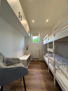 In Seenähe - Modernes Chalet im Ferienpark De Veerstal - familienfreundlich!