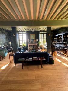 Maisons d'hotes Chambres d'hotes La Massonniere avec grand jardin - ideal familles, groupes et sejour nature - Sarthe : photos des chambres