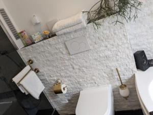 Altes Häusle am Waschbach Anno 1625 Ferienwohnungen und Doppelzimmer