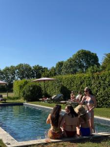 Maisons d'hotes Chambres d'hotes La Massonniere avec grand jardin - ideal familles, groupes et sejour nature - Sarthe : photos des chambres