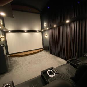 Cozy home - Garden, Fireplace & Cinema Experience