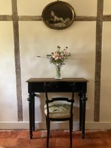 Maisons d'hotes Chambres d'hotes La Massonniere avec grand jardin - ideal familles, groupes et sejour nature - Sarthe : Suite Familiale Deluxe
