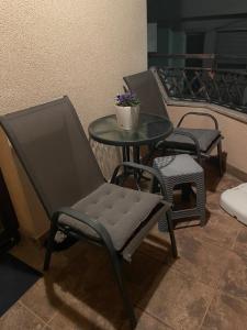 Kukunesh Apartments