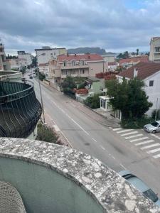 Green square apartment Budva