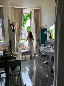 Maisons d'hotes Chambres d'hotes La Massonniere avec grand jardin - ideal familles, groupes et sejour nature - Sarthe : photos des chambres