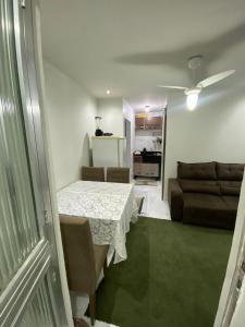 Casas próximo ao Caxias Shopping e Feirões kit Net 1 qto