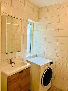 Cozy home with 3 single bed in Eslöv station