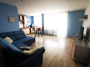 Bright Sky View Apartment