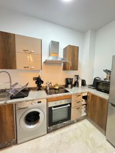 Luxuriöse Wohnung mit Pool und Netflix