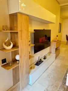 Luxuriöse Wohnung mit Pool und Netflix