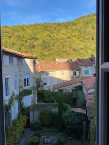 Appartements 2 pieces parking, plein centre au calme climatise : photos des chambres