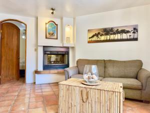 Puerto Nuevo Surf Casita Casita de Steve with pool