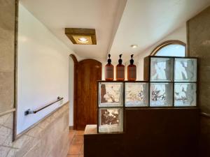 Puerto Nuevo Surf Casita las Palmas 1 BR with pool