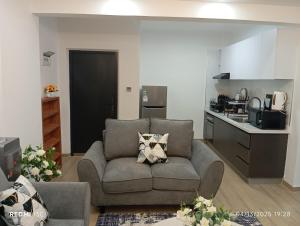 Romantic Gateway in Westlands - Rooftop Cafe, Views & Infinity Pool