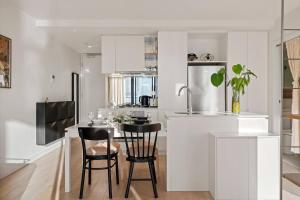 Ikebana Skies - CBD Fringe by Queen Victoria Market