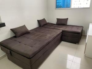 Apto condomínio Ônix